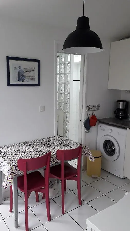 Holiday home Le Petit Pigeonnier A 700M De L'Ocean Sur La Presqu'Ils De Rhuys Villa Arzon