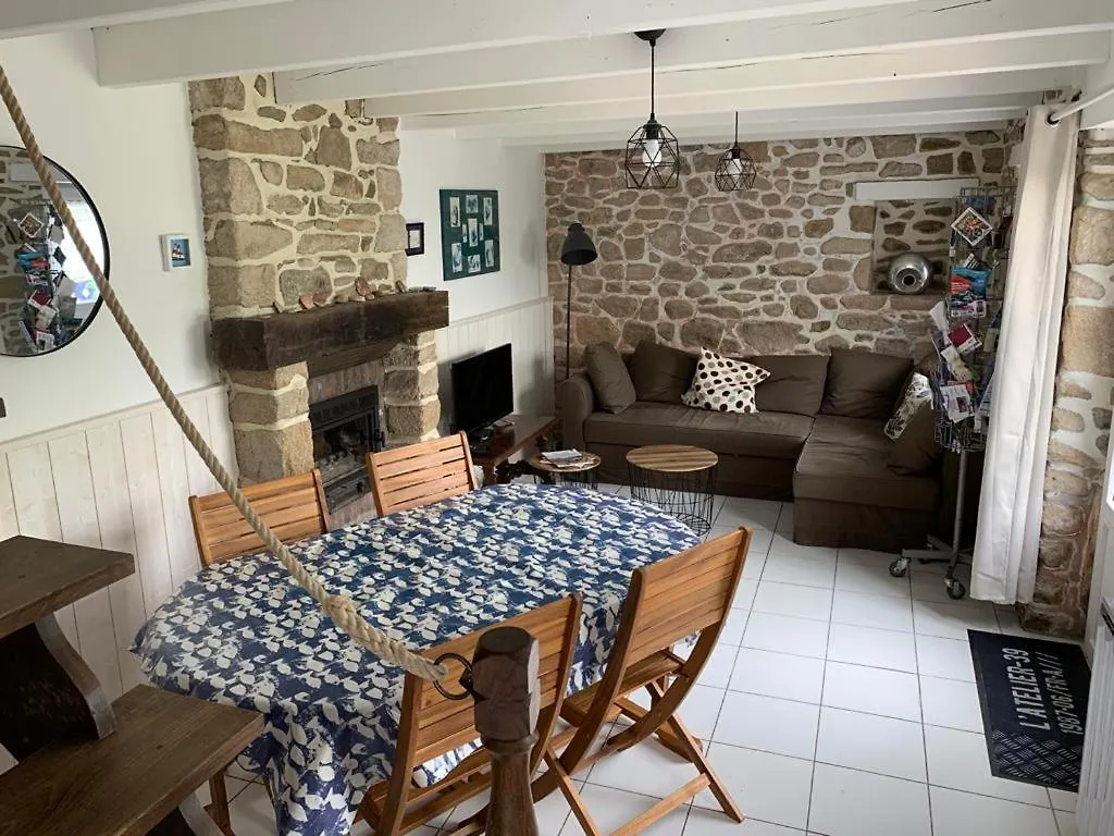 Holiday home Le Petit Pigeonnier A 700M De L'Ocean Sur La Presqu'Ils De Rhuys Villa Arzon France